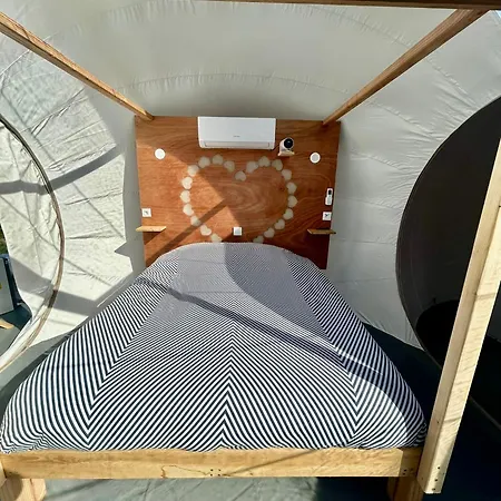 Les Bulles Nimoises Οργανωμένο κάμπινγκ