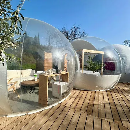 Les Bulles Nimoises Οργανωμένο κάμπινγκ